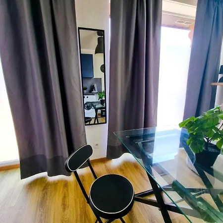 Moderne Bien Pense 公寓 埃尔伯夫